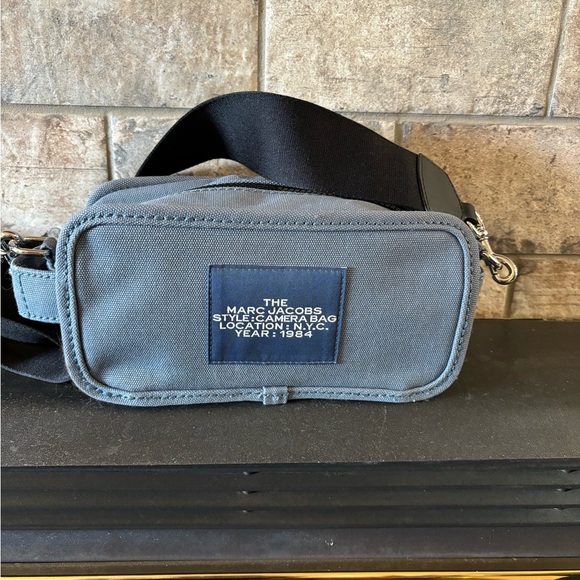 Marc Jacobs Camera Bag - Picture 2 of 2